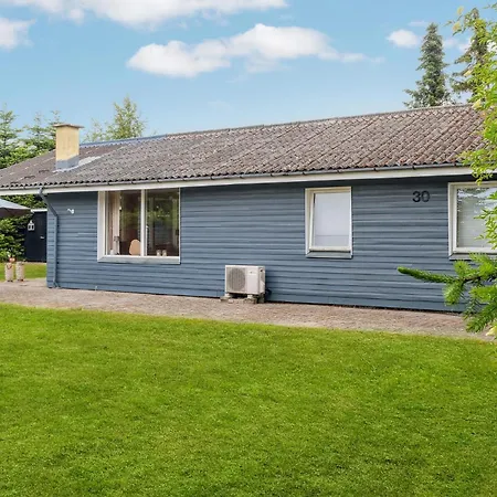 Holiday home Gorgeous In Vaeggerlose With Wifi